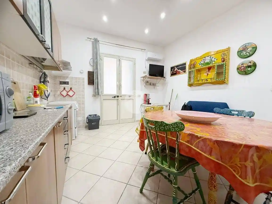 Appartamento in vendita a Palermo