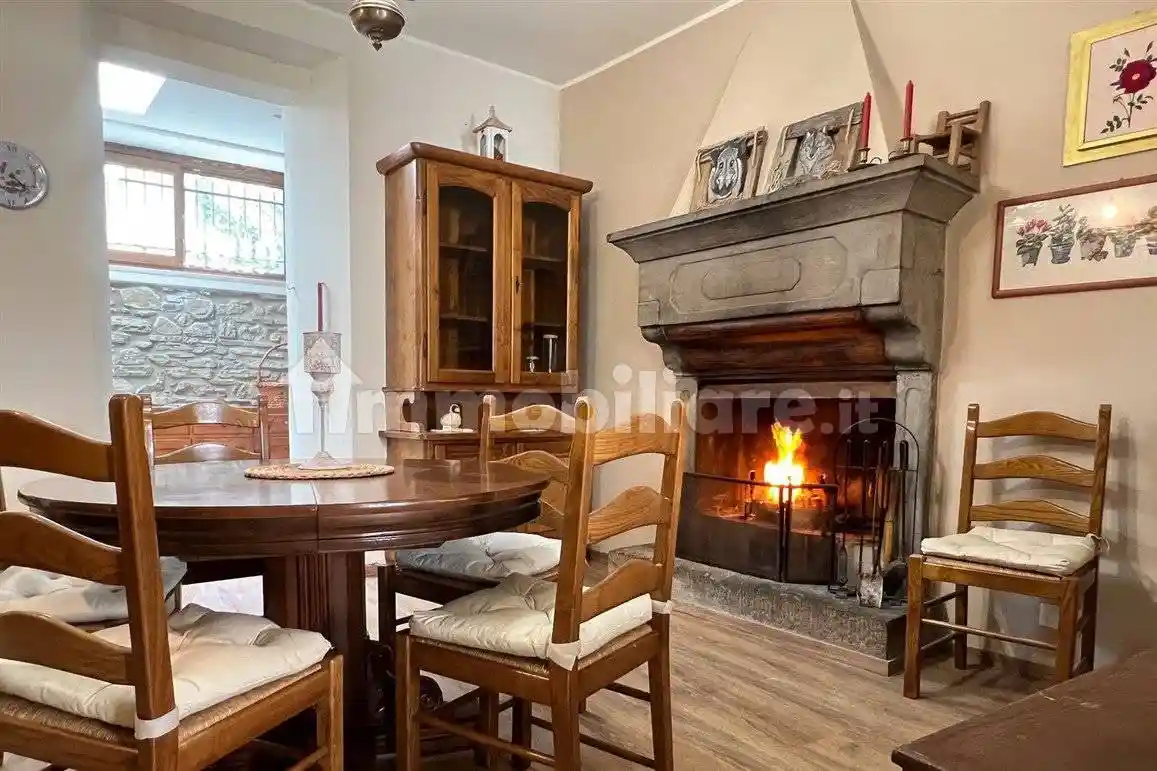 Casa indipendente in vendita a Bagno di Romagna