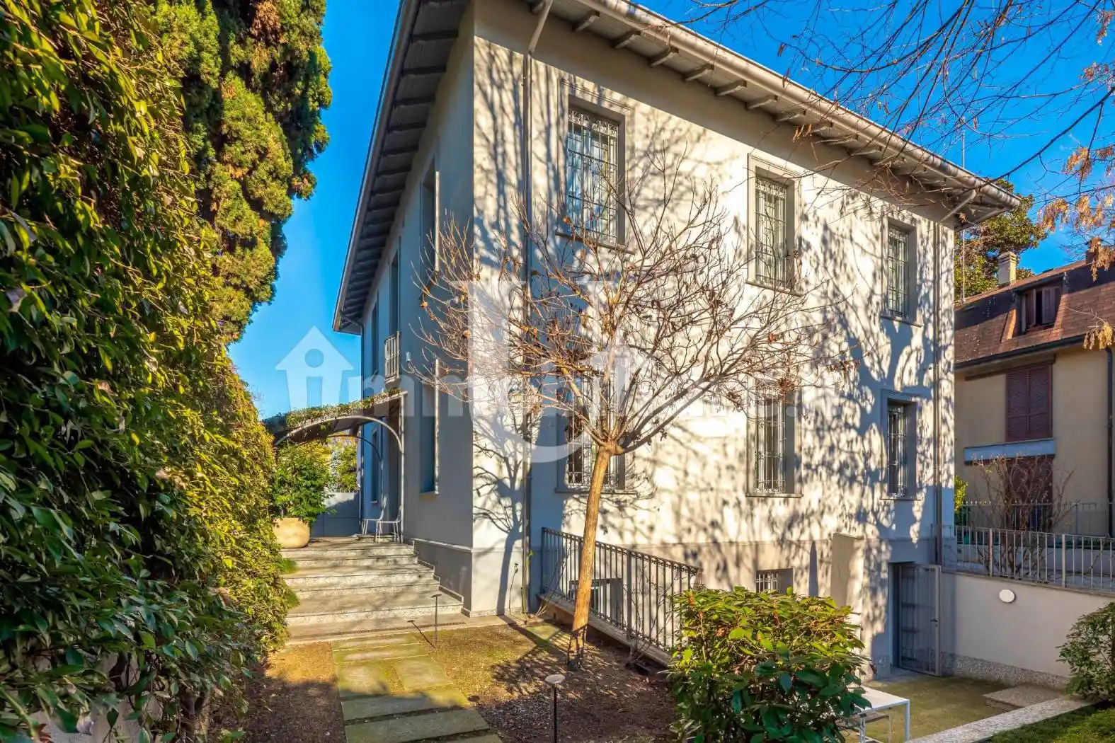 Villa in vendita a Milano