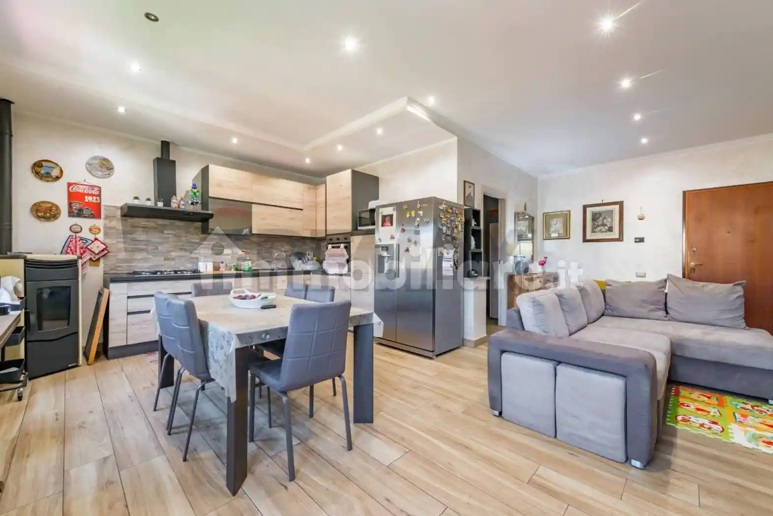 Appartamento in vendita a Roma