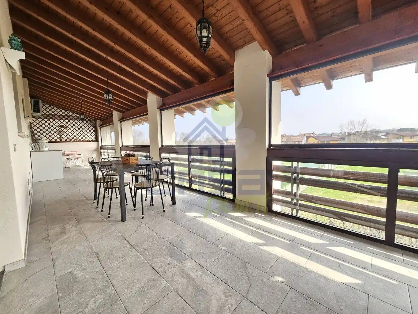 Appartamento in vendita a Desenzano del Garda