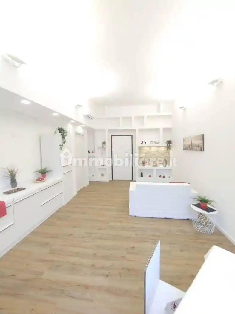 Appartamento in vendita a Monza