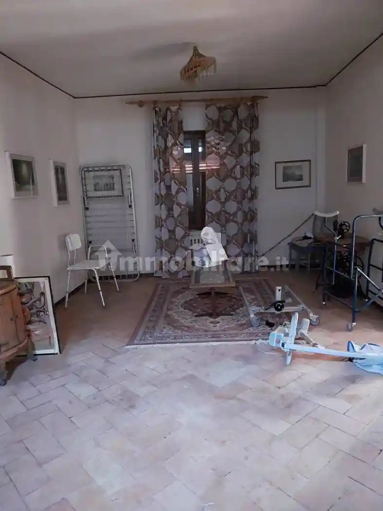 Casa indipendente in vendita a Cerreto d'Esi