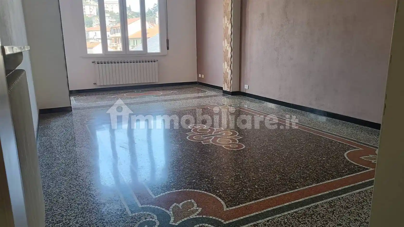 Appartamento in vendita a Savona