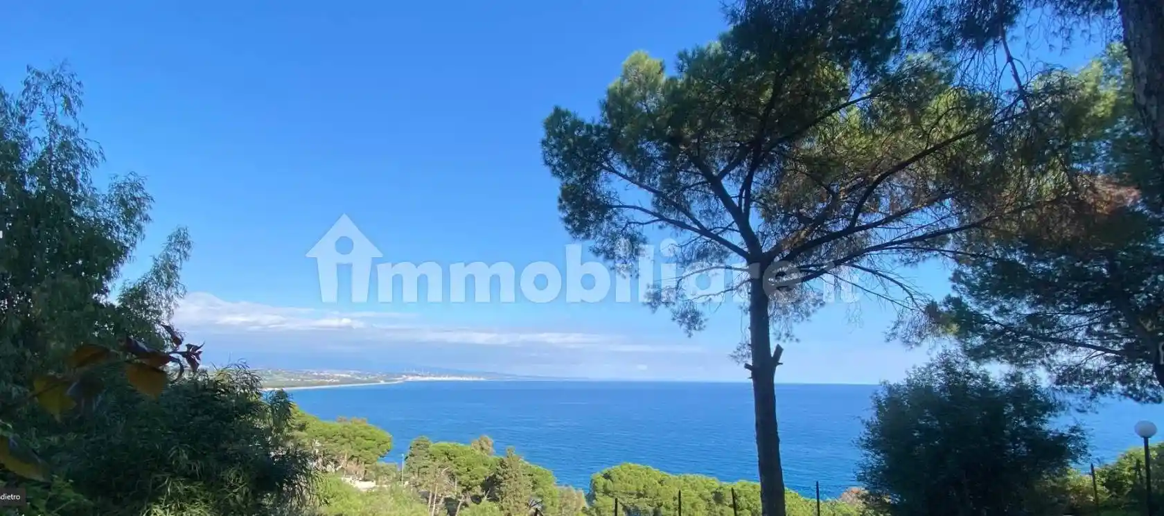 Appartamento in affitto a Stalettì