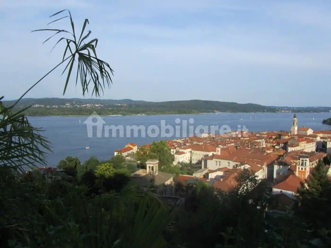 Appartamento in vendita a Arona