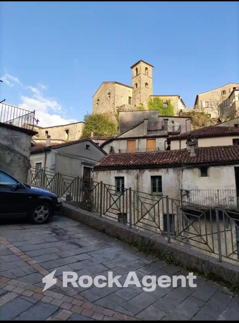 Casa indipendente in vendita a Trecchina