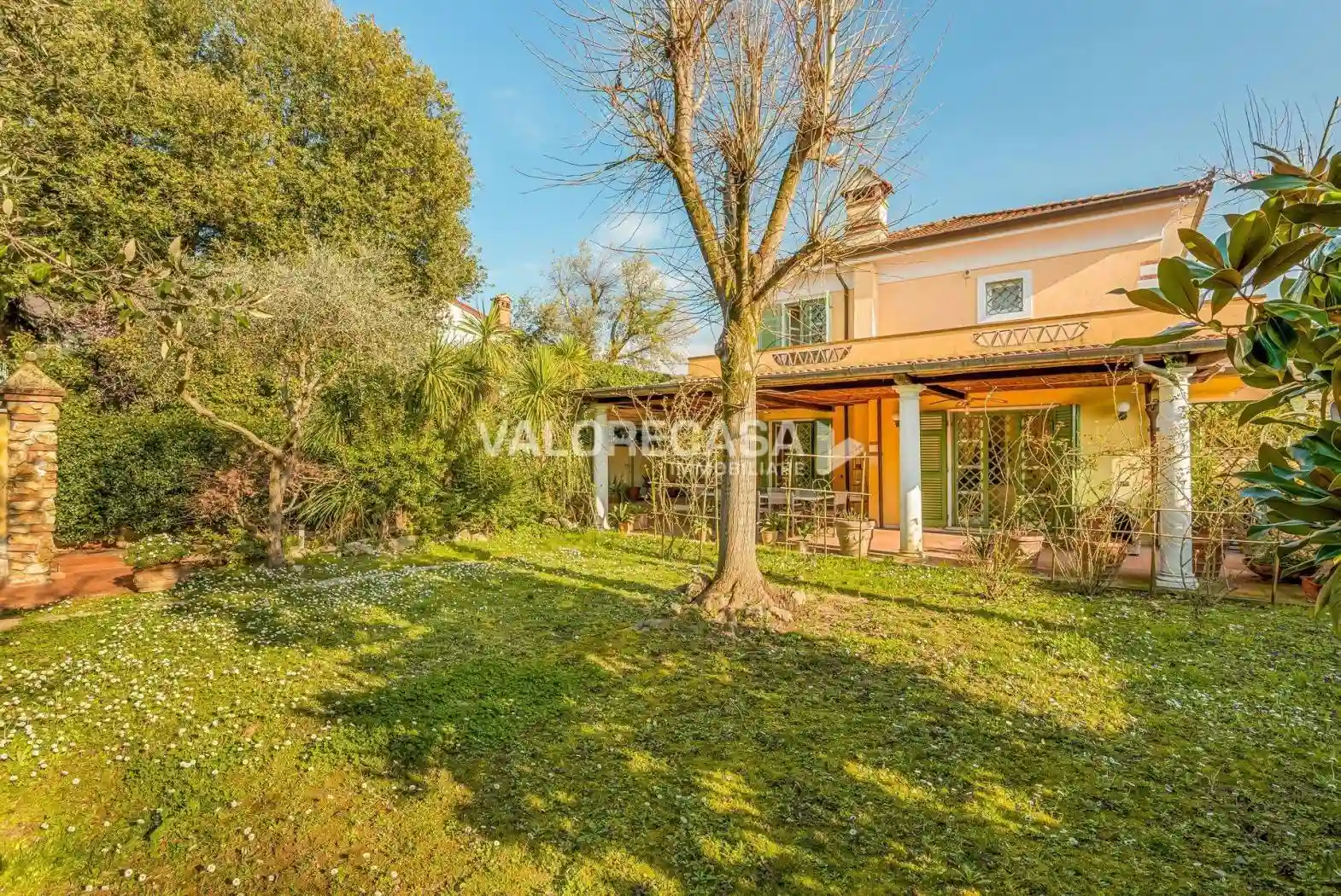 Villa - foto 2