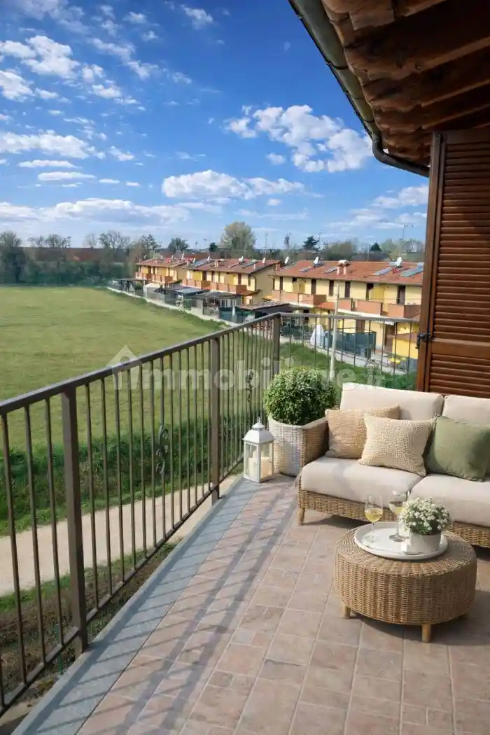 Appartamento in vendita a Zerbolò