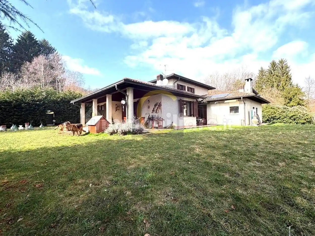 Villa in vendita a Alta Valle Intelvi