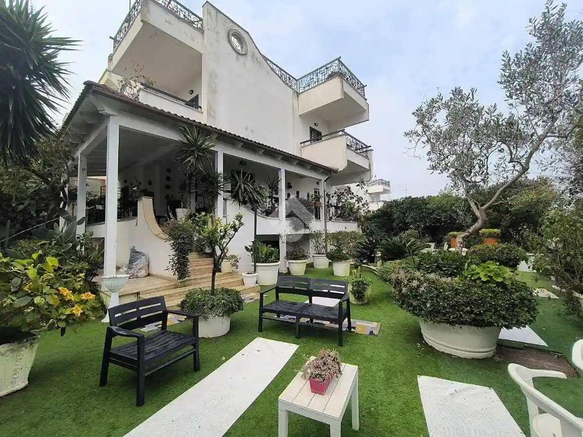Villa in vendita a Bari