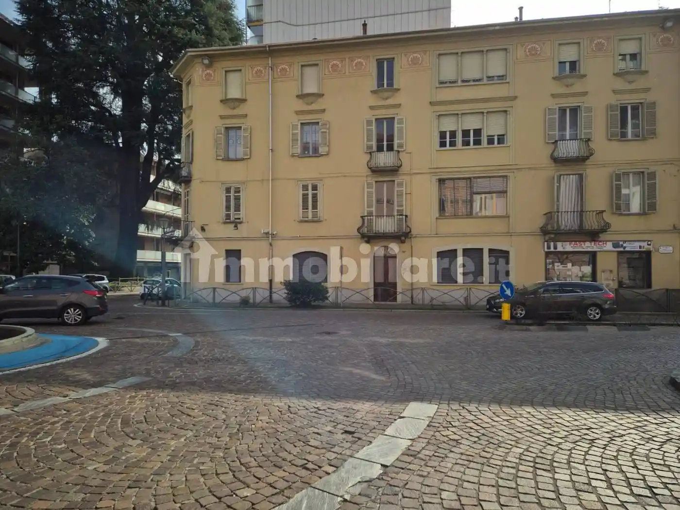 Appartamento in vendita a Borgosesia