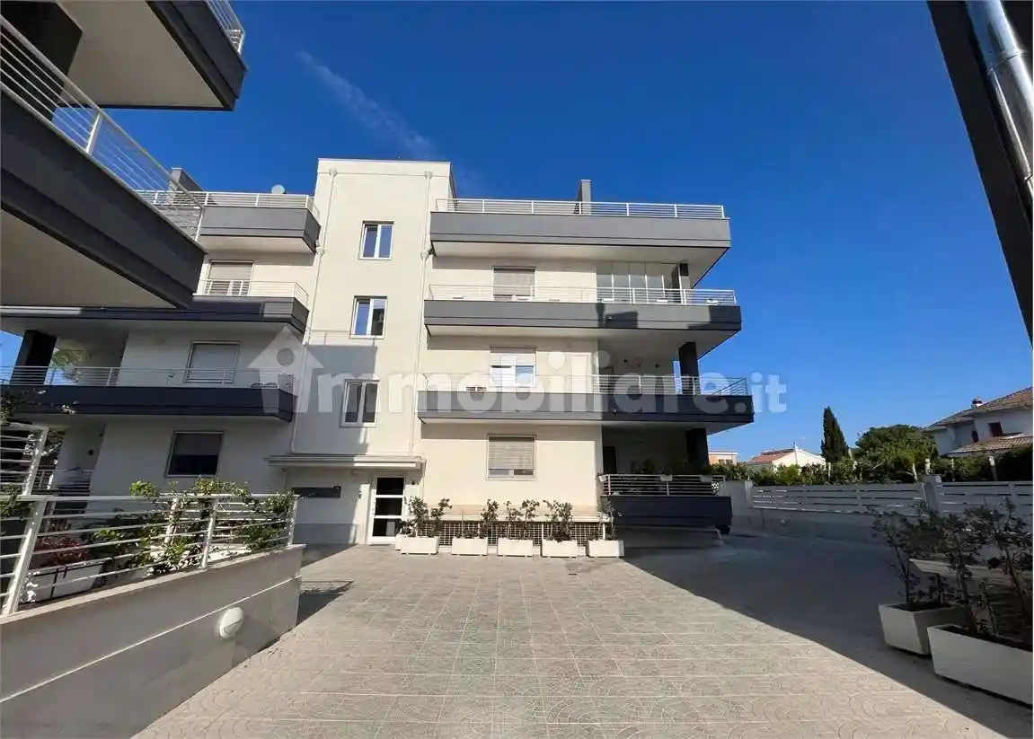 Appartamento in affitto a Brindisi