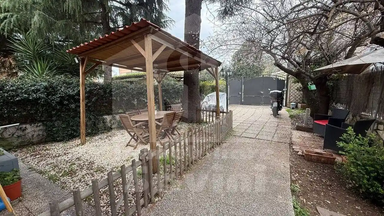 Villa in vendita a Roma