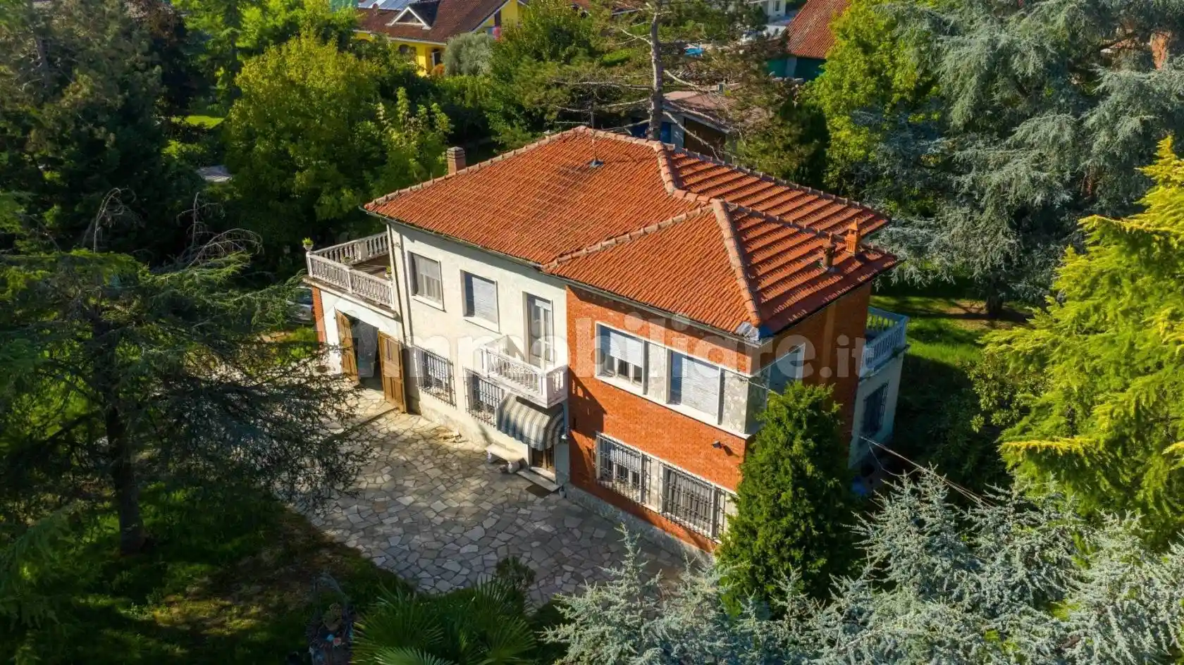 Villa in vendita a Dusino San Michele