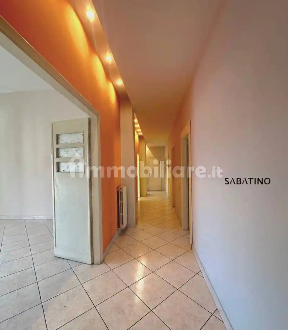 Appartamento in vendita a Salerno