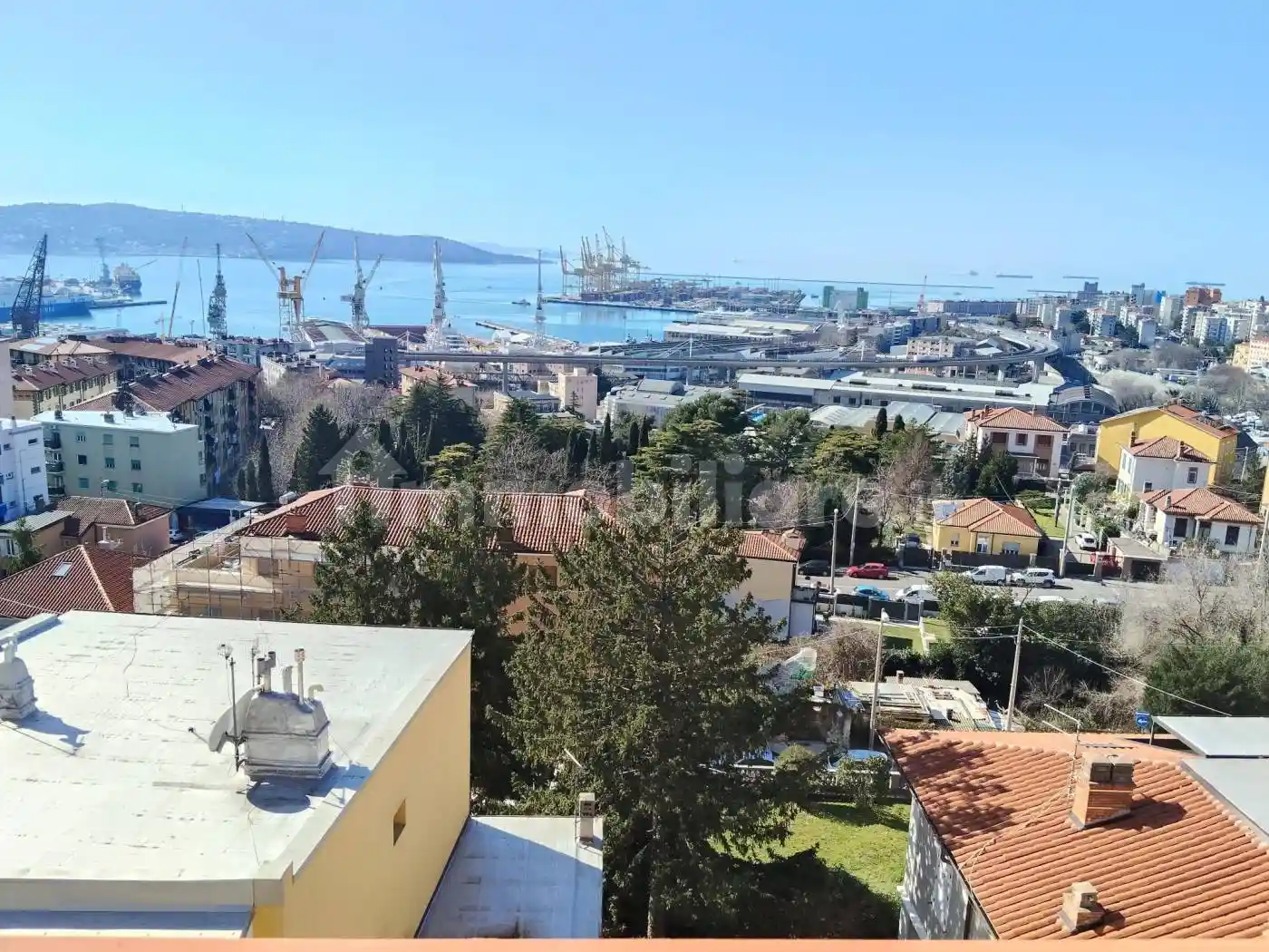 Appartamento in vendita a Trieste