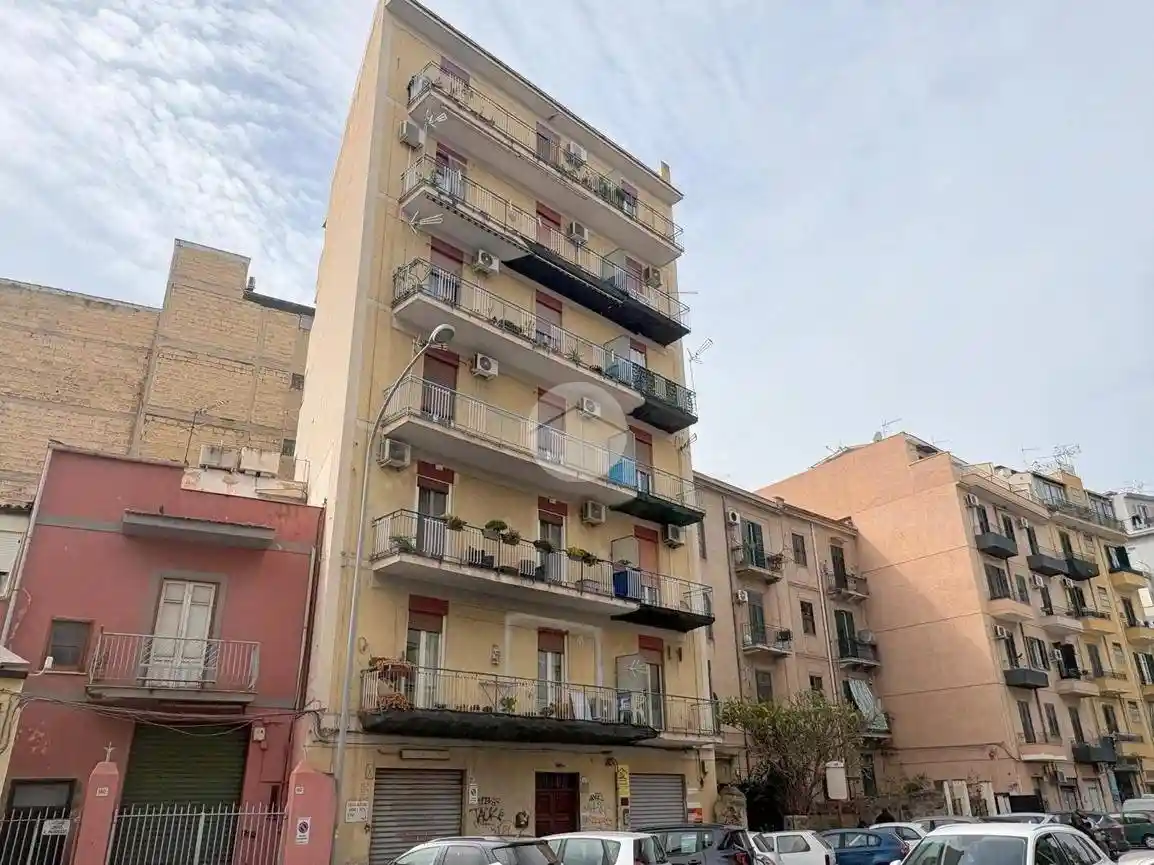 Appartamento in vendita a Palermo