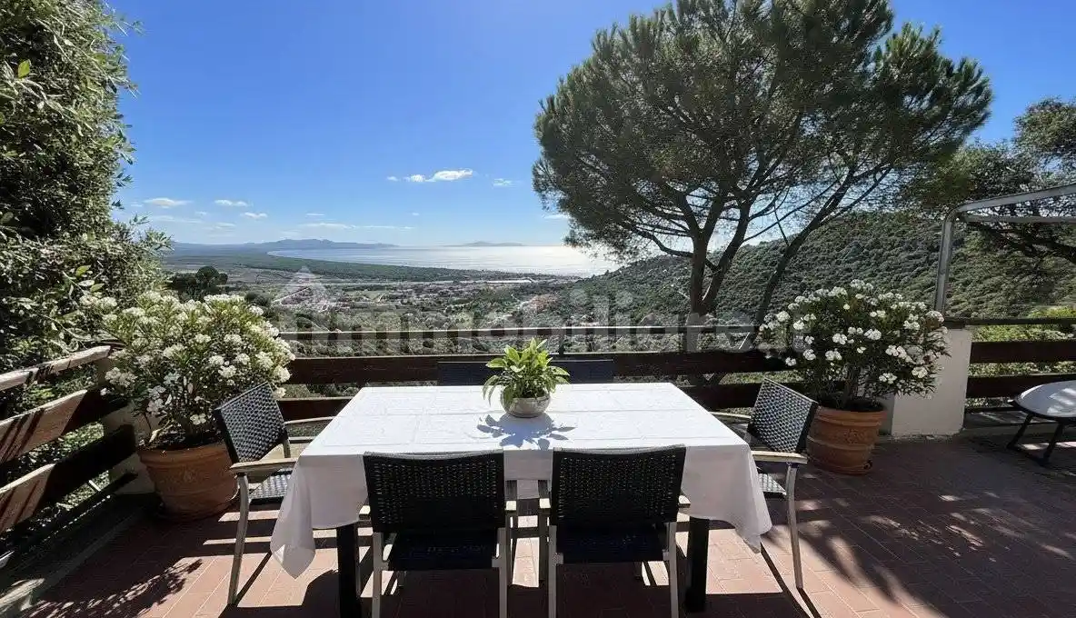 Villa in vendita a Castiglione della Pescaia