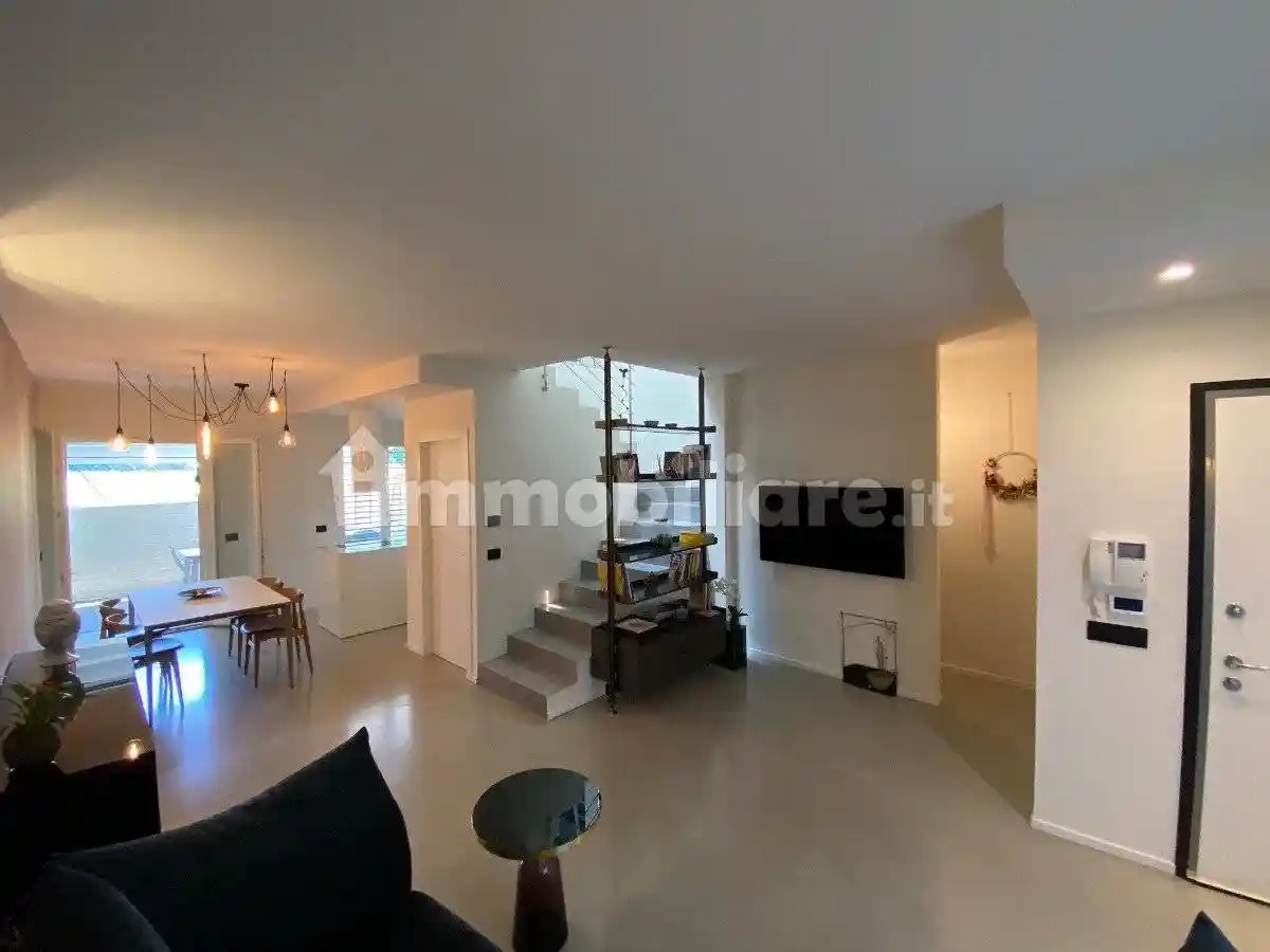 Villetta a schiera in vendita a Albinea