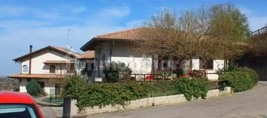 Palazzo - Stabile in vendita a Castrocaro Terme e Terra del Sole