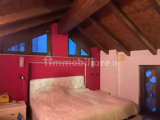 Appartamento in vendita a Caronno Varesino