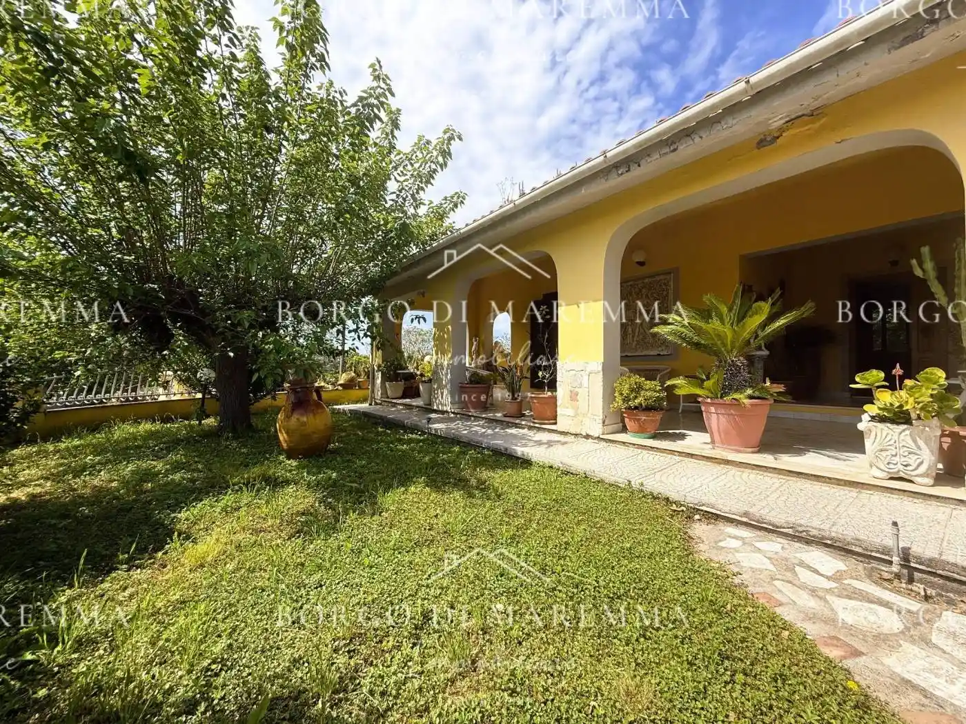 Villa in vendita a Montalto di Castro