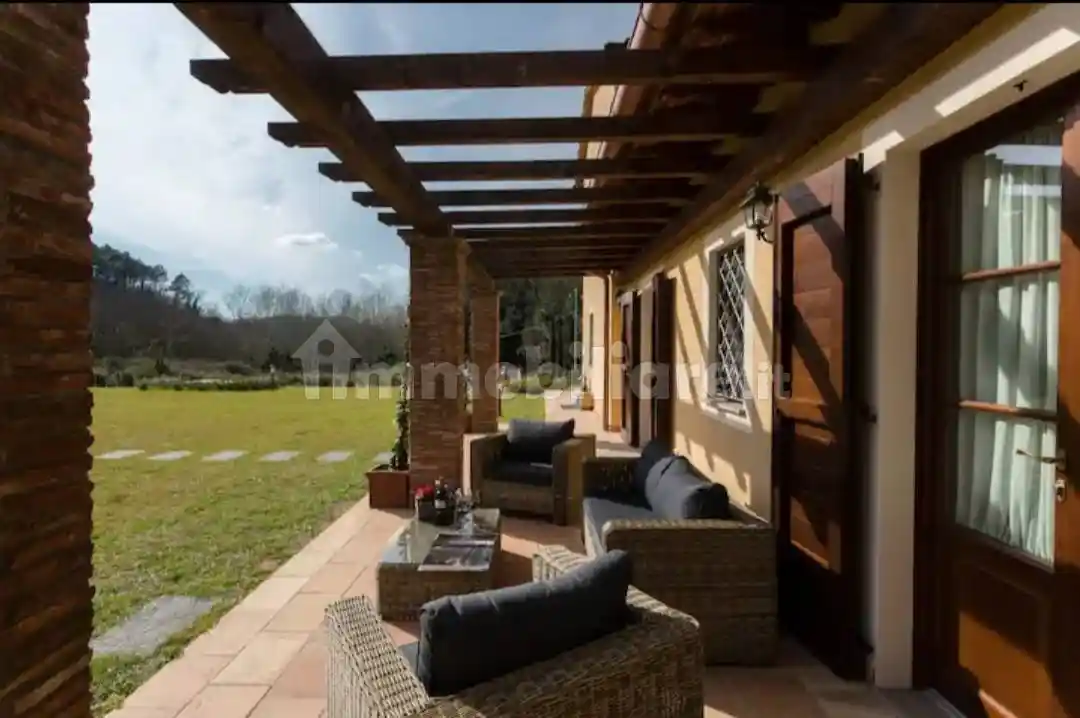 Villa in vendita a Lucca