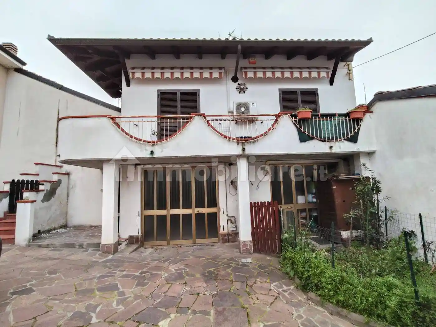 Villa in vendita a San Salvatore Monferrato