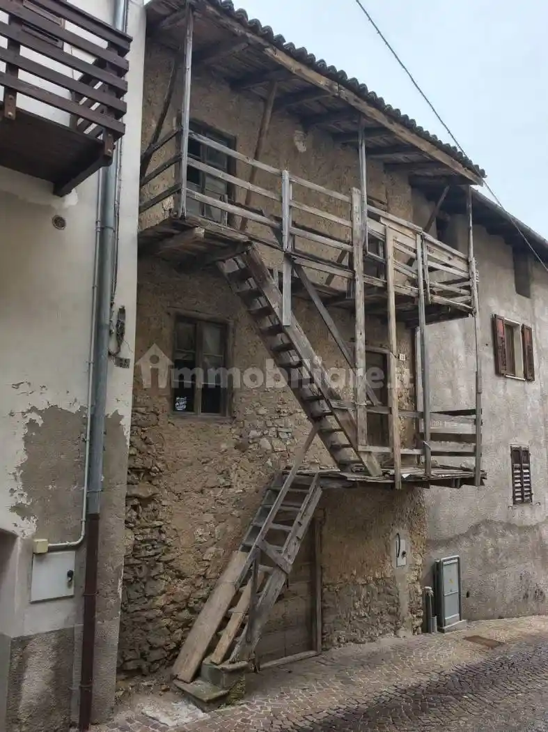 Casa indipendente in vendita a Trambileno