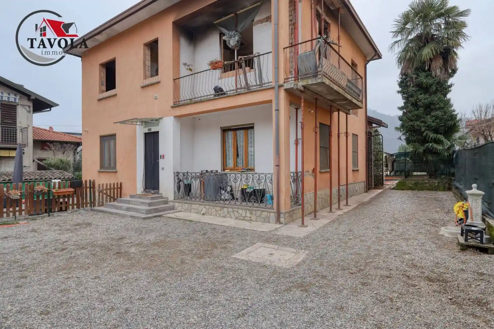 Appartamento in vendita a Bisuschio