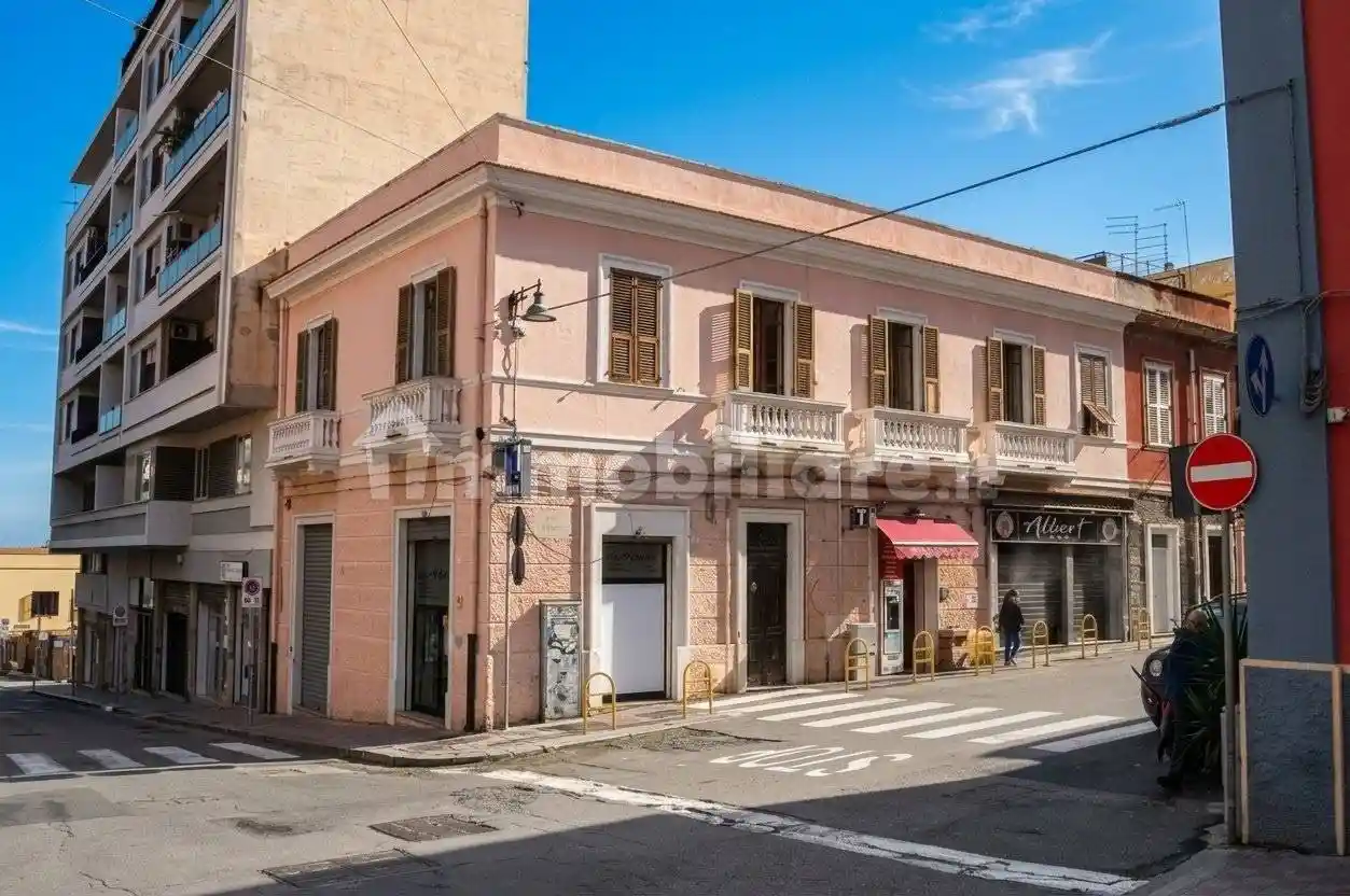 Appartamento in vendita a Cagliari