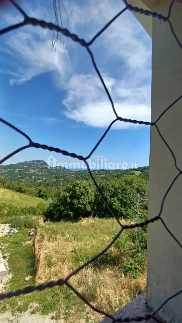 Villa in vendita a Sassofeltrio