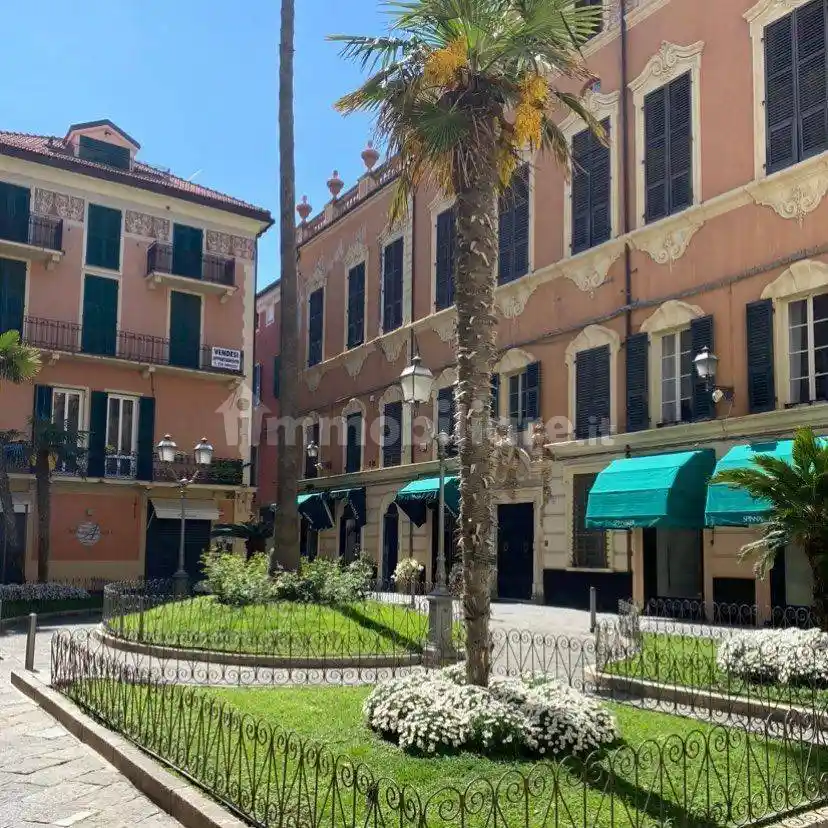 Appartamento in affitto a Alassio