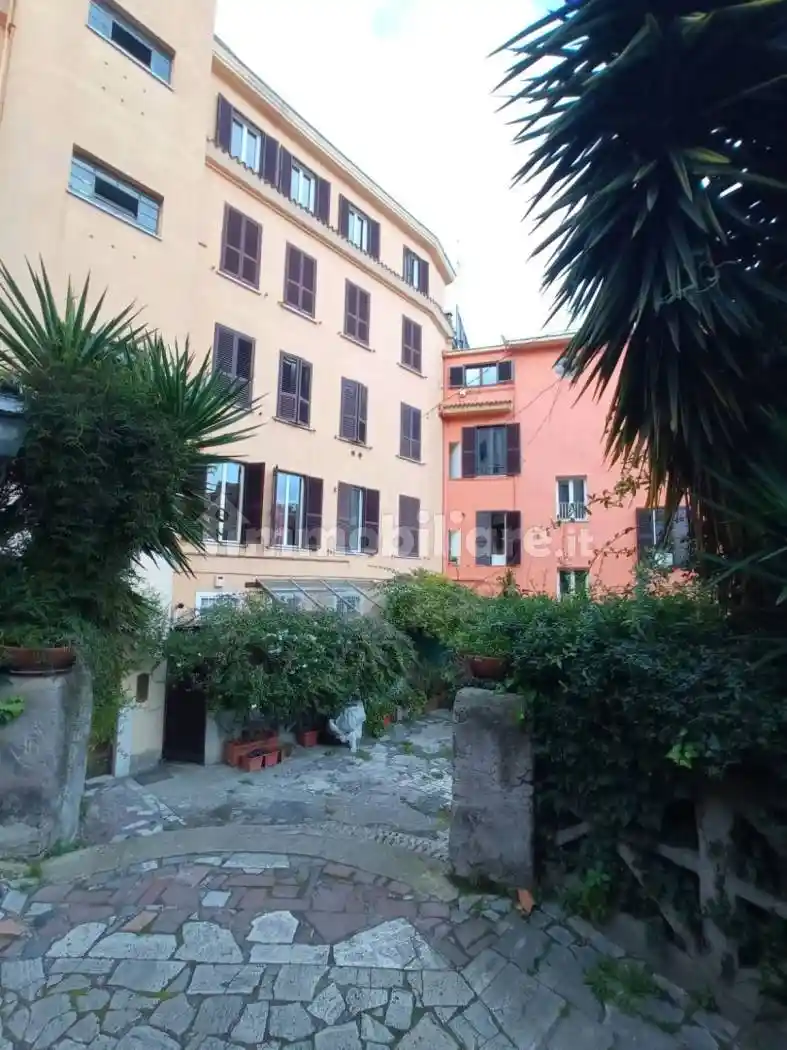 Appartamento in affitto a Roma