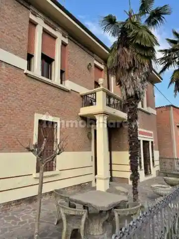 Villa in vendita a Ferrara