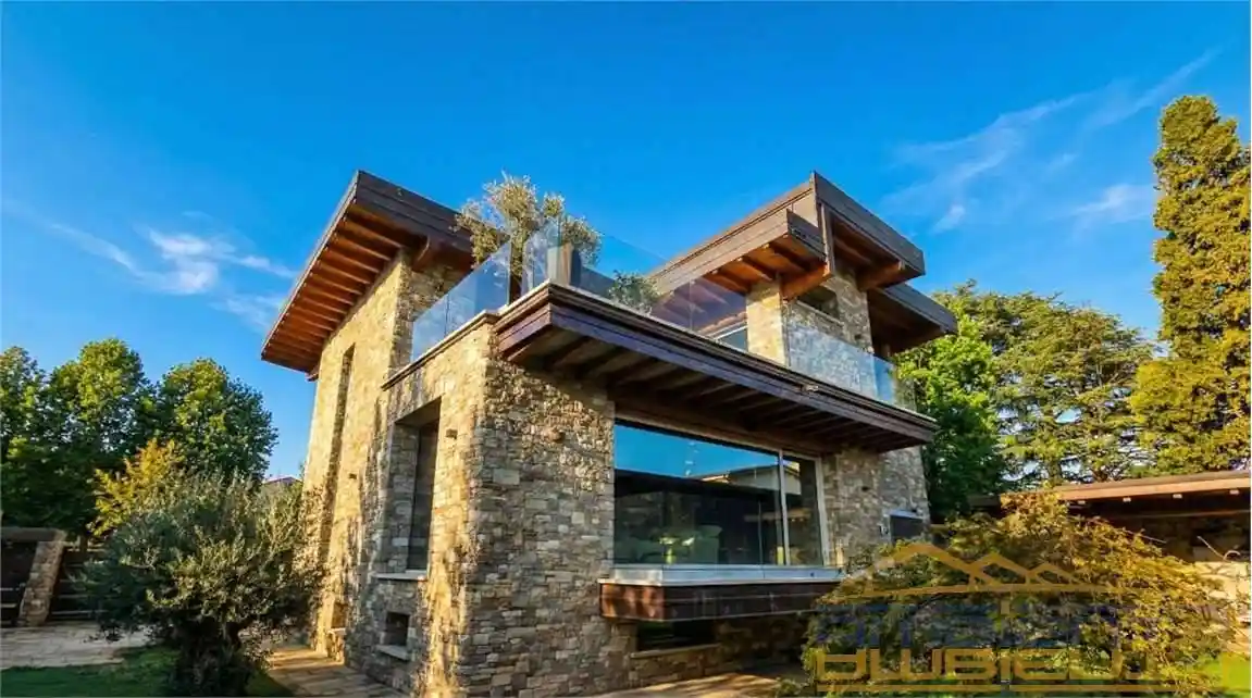 Villa in vendita a Villasanta