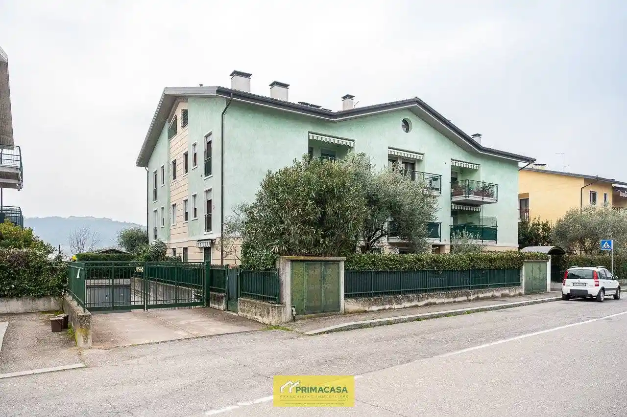 Appartamento in vendita a Verona
