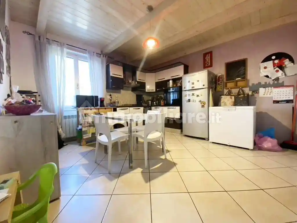 Appartamento in vendita a Livorno