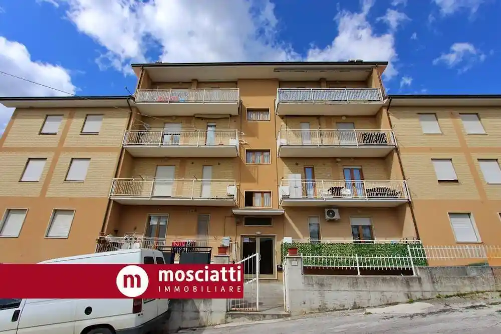Appartamento in vendita a Castelraimondo