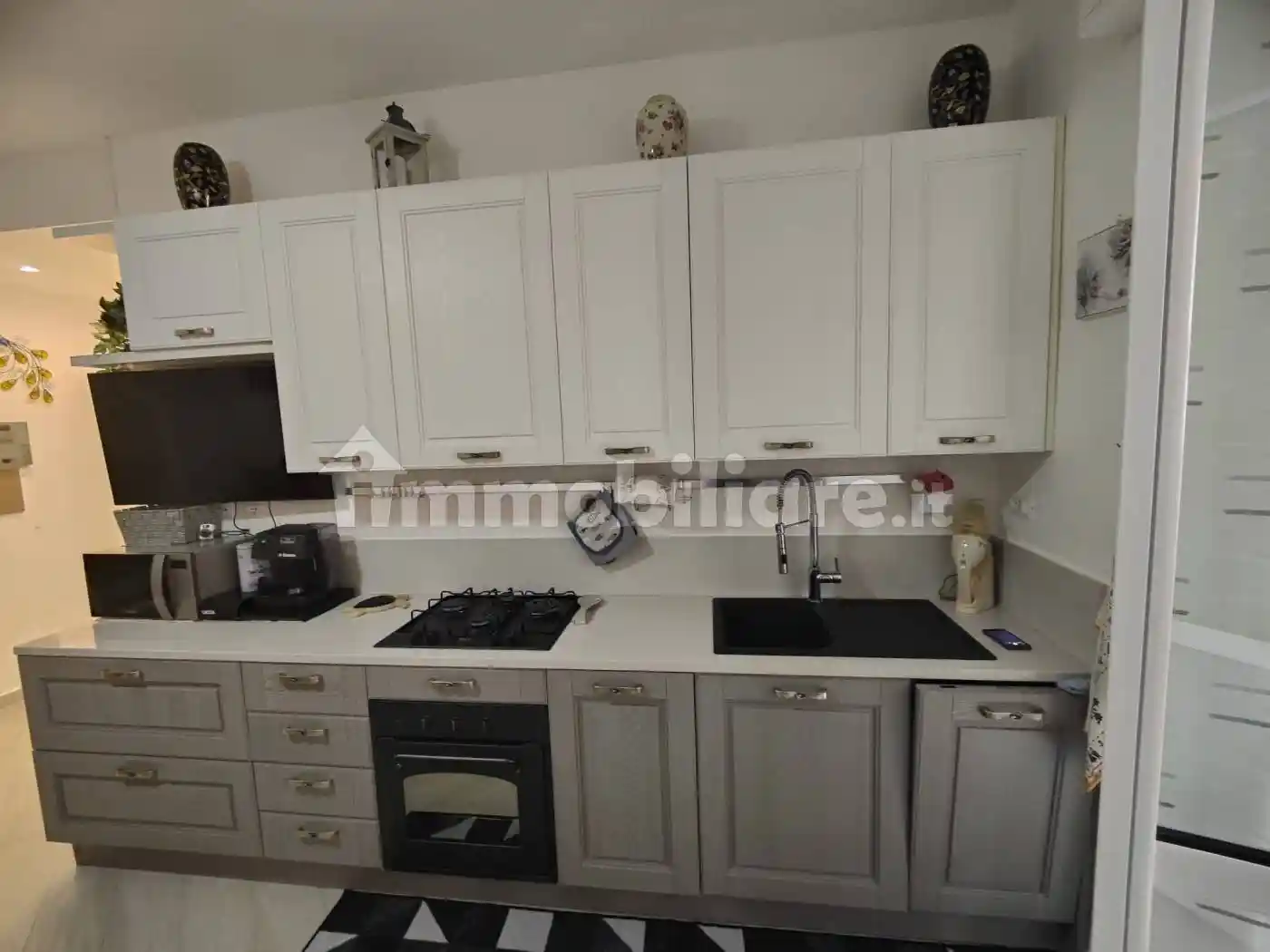 Appartamento in vendita a Finale Ligure