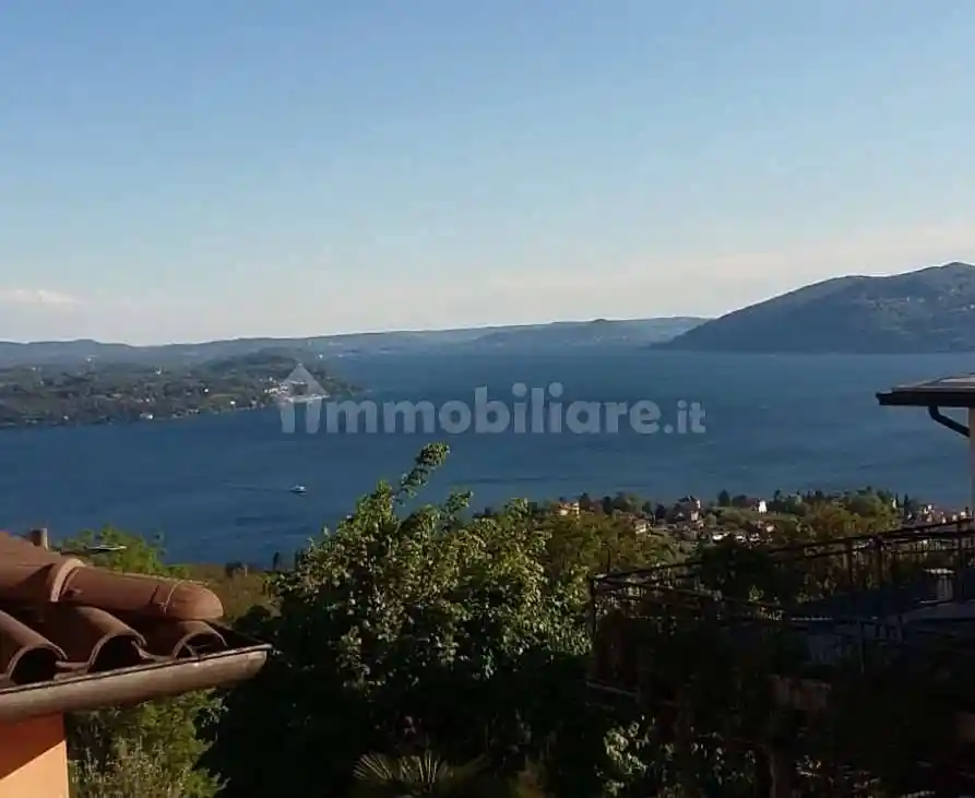 Casa indipendente in vendita a Arizzano