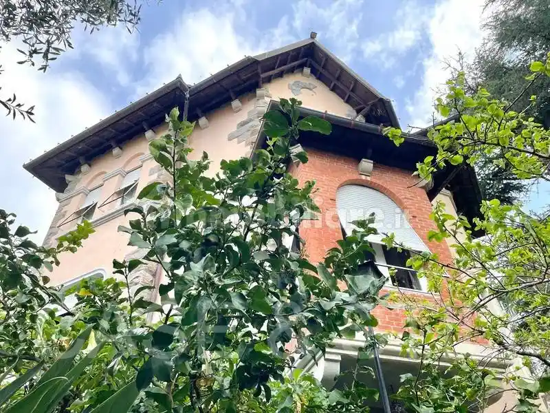 Villa in vendita a Sanremo