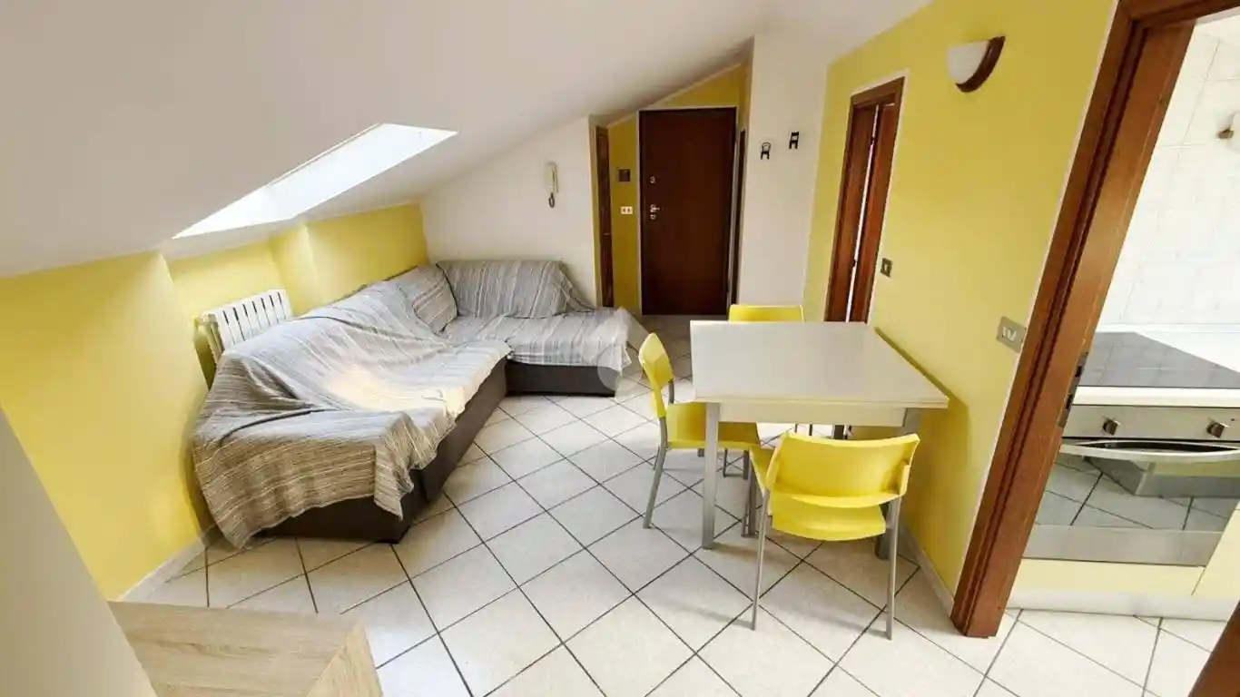 Appartamento in affitto a Ivrea