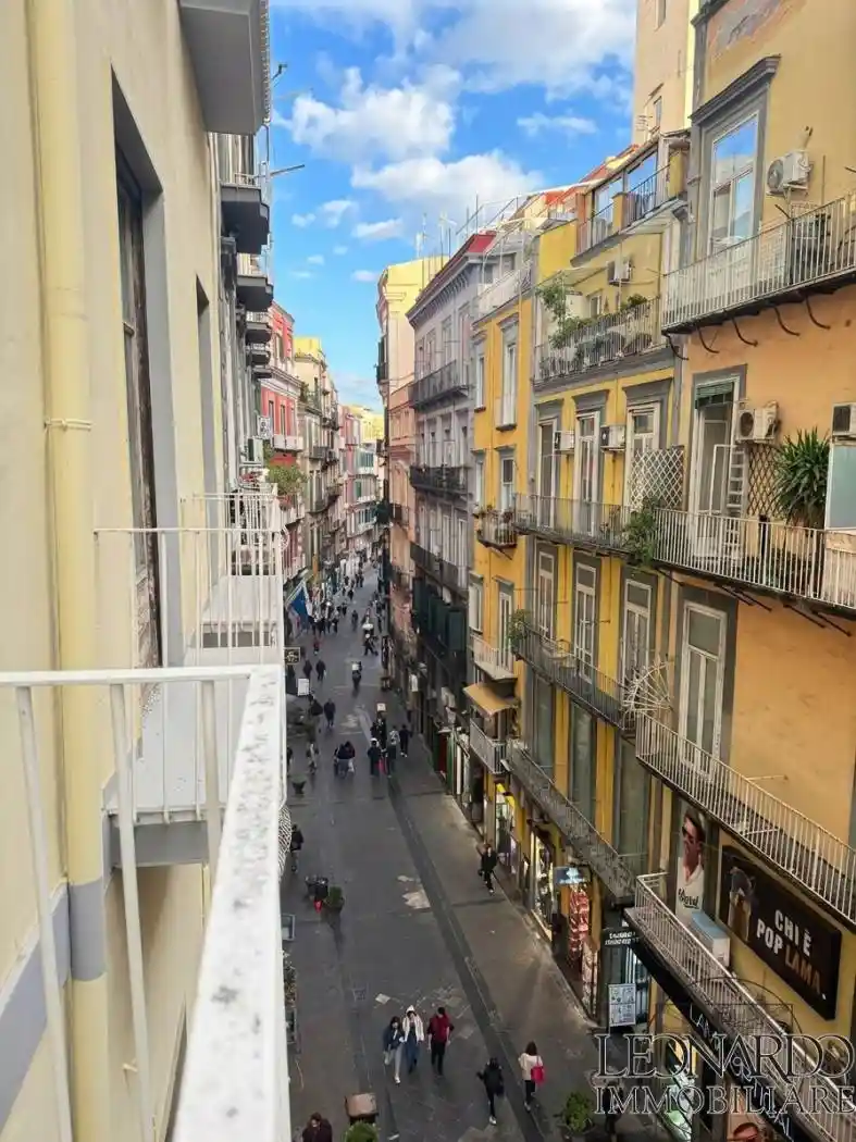 Appartamento in vendita a Napoli