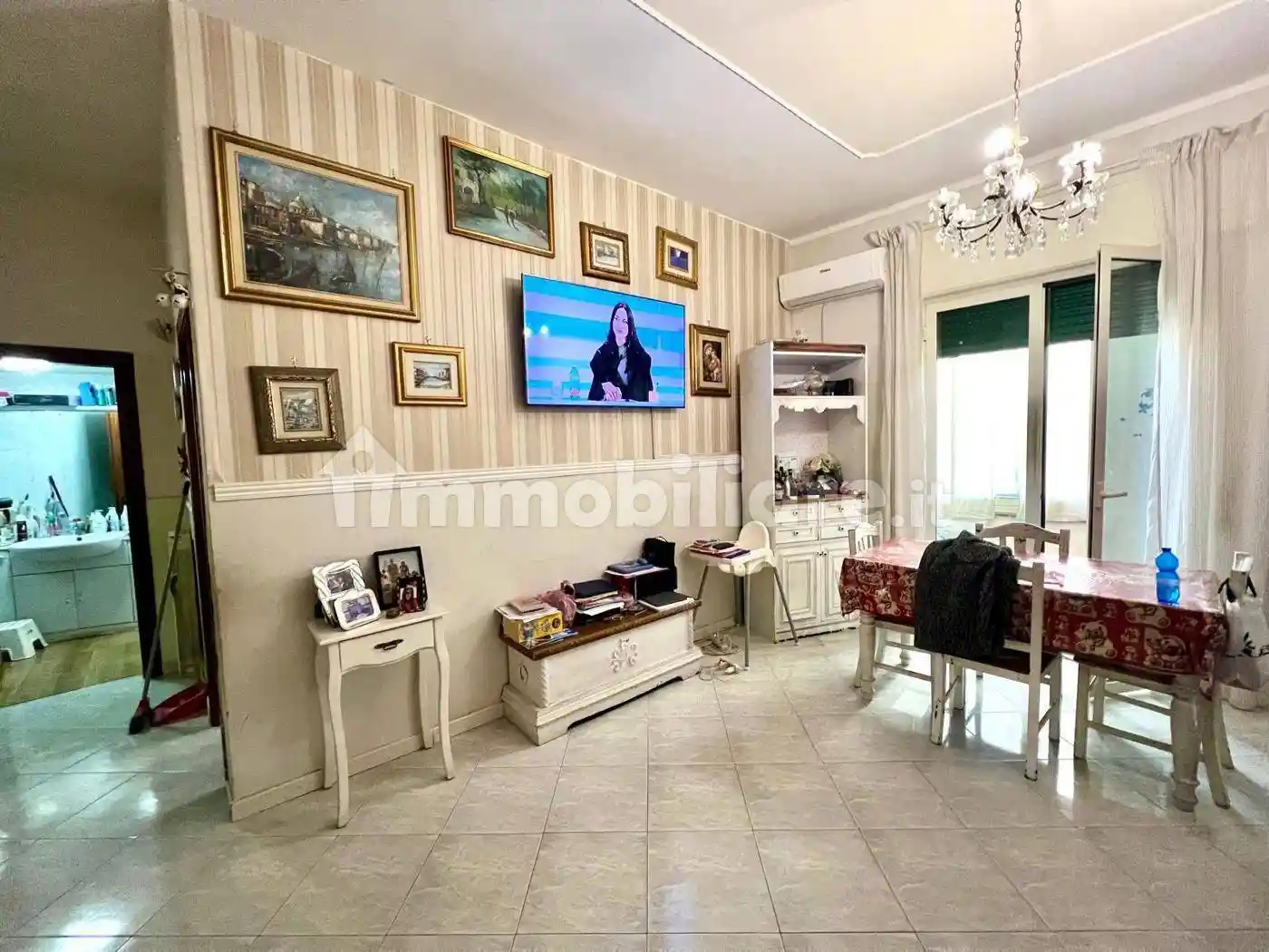 Appartamento in vendita a Napoli