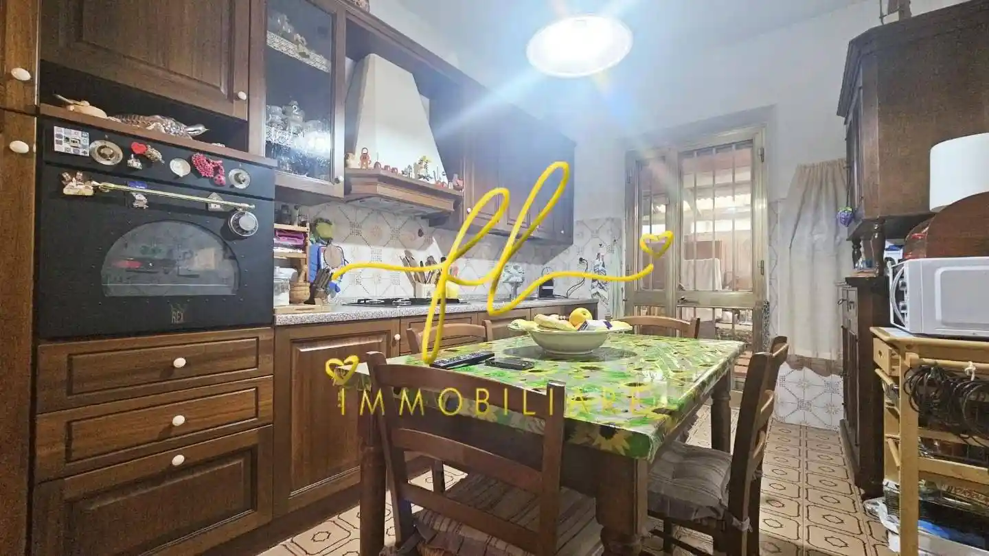 Appartamento in vendita a Rosignano Marittimo