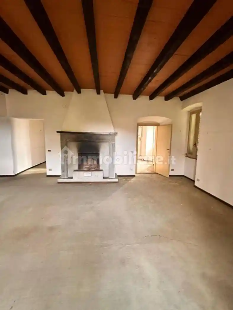 Villa in vendita a Almenno San Bartolomeo