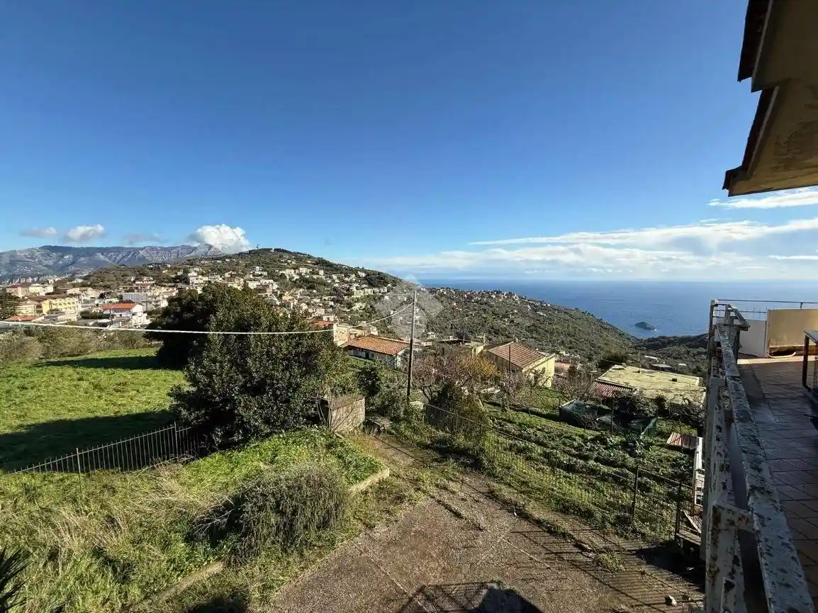 Appartamento in vendita a Massa Lubrense