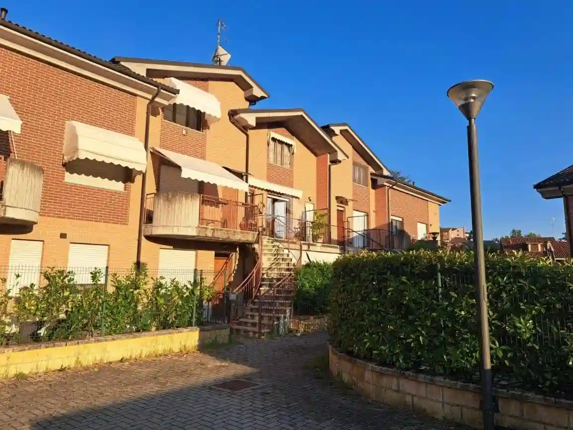 Villetta a schiera - foto 2